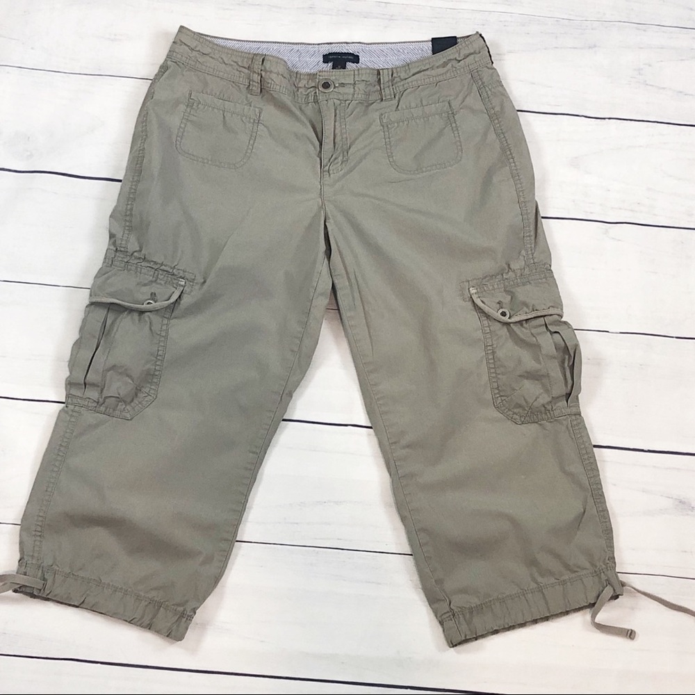 Tommy Hilfiger Army Green Capri Cargo Pant Size 12